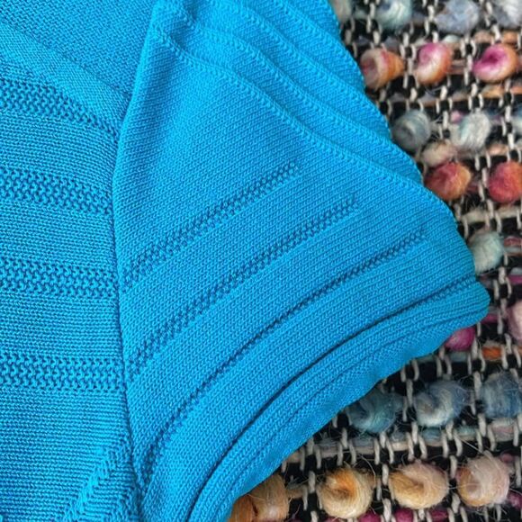 Adorable Talbots knit  stretch dress - Picture 4 of 5